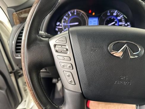 Used 2017 INFINITI QX80 4WD w/ Driver Assistance Package image 14