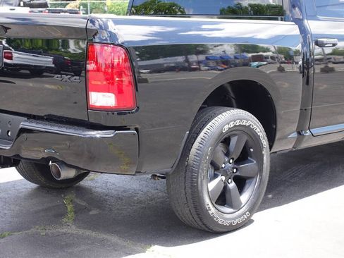 Used 2022 RAM 1500 Classic SLT w/ Electronics Convenience Group AWD/4WD image 12