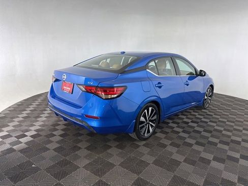 Used 2022 Nissan Sentra SV w/ SV Premium Package image 5