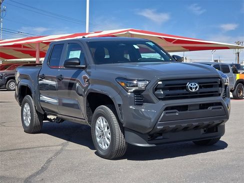 New 2026 Toyota Tacoma SR image 6