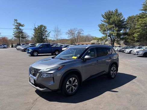 Used 2021 Nissan Rogue SV w/ Premium Package AWD/4WD image 1