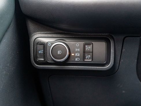 Used 2025 Ford Explorer ST-Line w/ ST-Line Street Pack image 22