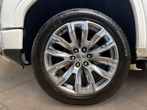 Used 2025 GMC Sierra 1500 Denali AWD/4WD image 28