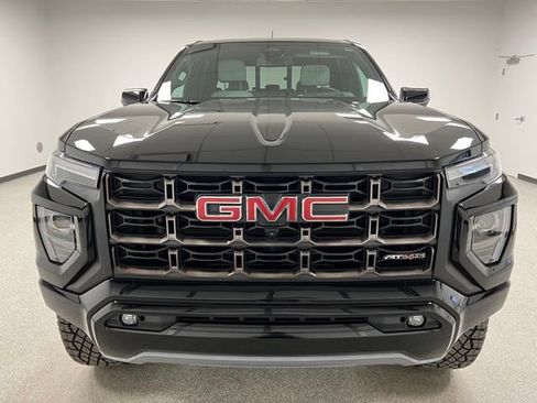 Used 2024 GMC Canyon AT4X AWD/4WD image 3