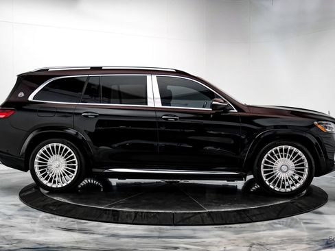 Used 2024 Mercedes-Benz Maybach GLS 600 4MATIC image 14
