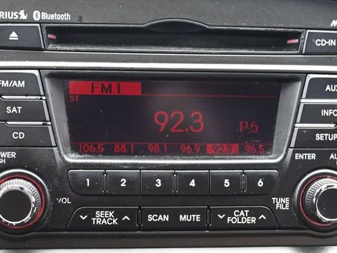 Used 2013 Kia Optima LX image 19