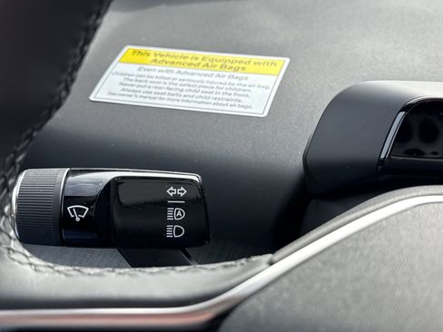 New 2026 Volvo EX30 Cross Country Ultra w/ Protection Package Premier image 18