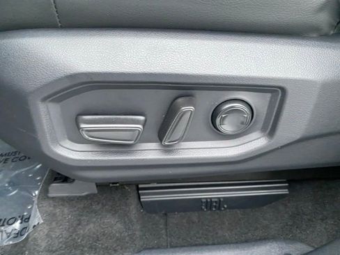 Used 2024 Toyota Tundra Limited image 20