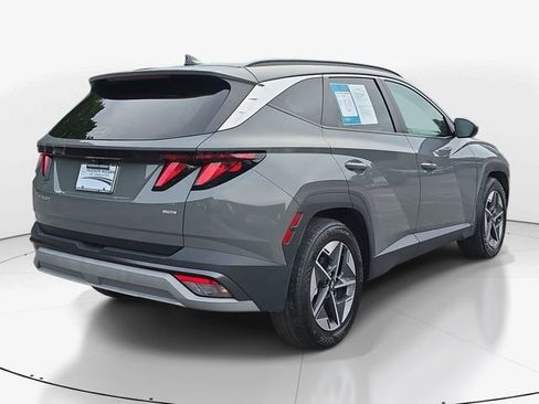 Used 2025 Hyundai Tucson SEL FWD image 6