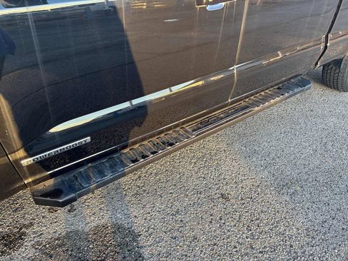 Used 2022 Ford F150 Lariat w/ Max Trailer Tow Package image 10