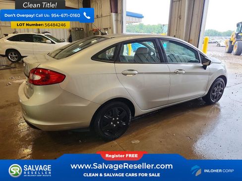 Used 2013 Ford Fiesta S FWD image 4