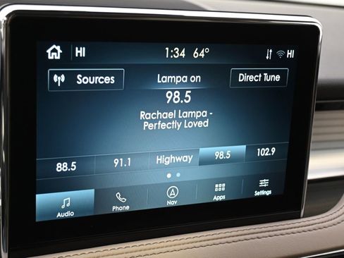 Used 2022 Lincoln Corsair AWD w/ Premium Package image 28