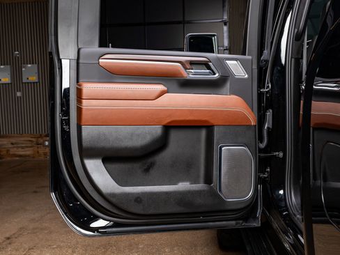 Used 2024 GMC Sierra 2500 Denali Ultimate w/ Max Trailering Package image 38