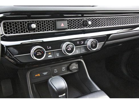 Used 2025 Honda Civic LX image 29