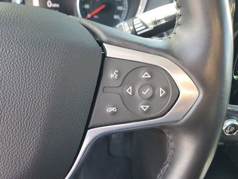 Used 2021 Chevrolet Traverse RS image 26