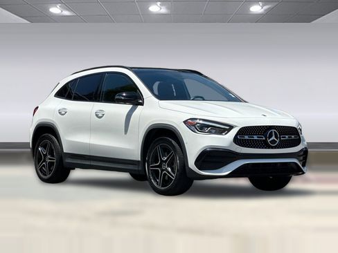 Certified 2022 Mercedes-Benz GLA 250 4MATIC image 6