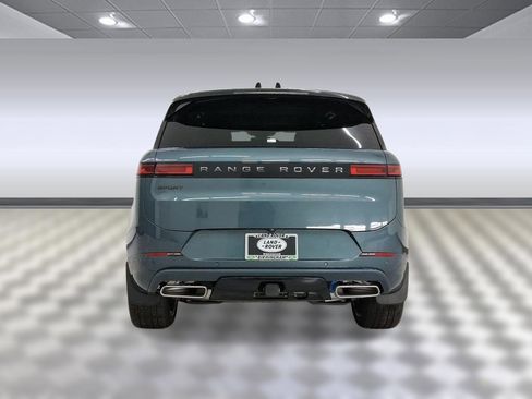 New 2025 Land Rover Range Rover Sport Dynamic SE image 10