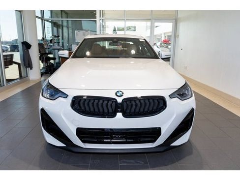 Used 2026 BMW 230i xDrive Coupe w/ Premium Package image 40