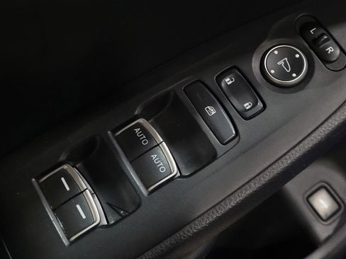 Used 2018 Honda Accord Sport image 27