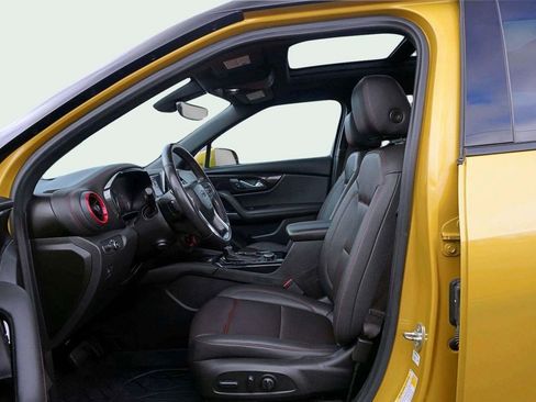 Used 2022 Chevrolet Blazer RS w/ Enhanced Convenience Package image 17