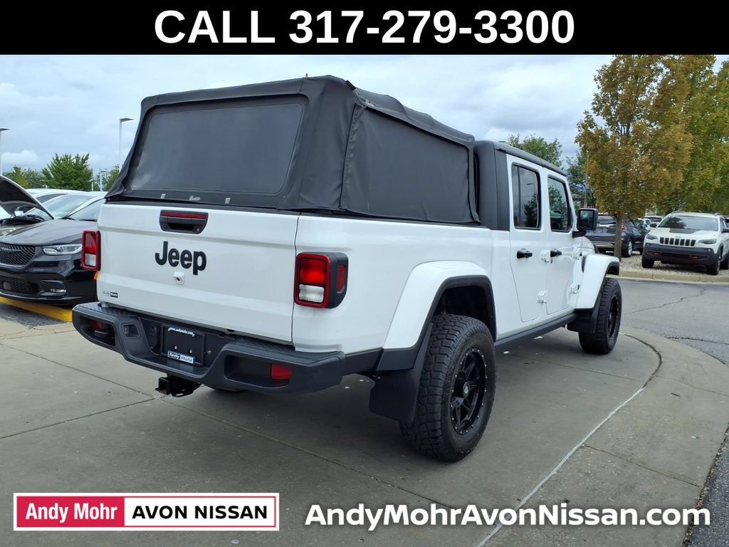 Used 2022 Jeep Gladiator Sport AWD/4WD image 9