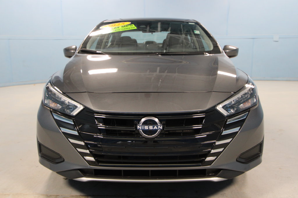 Used 2025 Nissan Versa SV FWD image 25