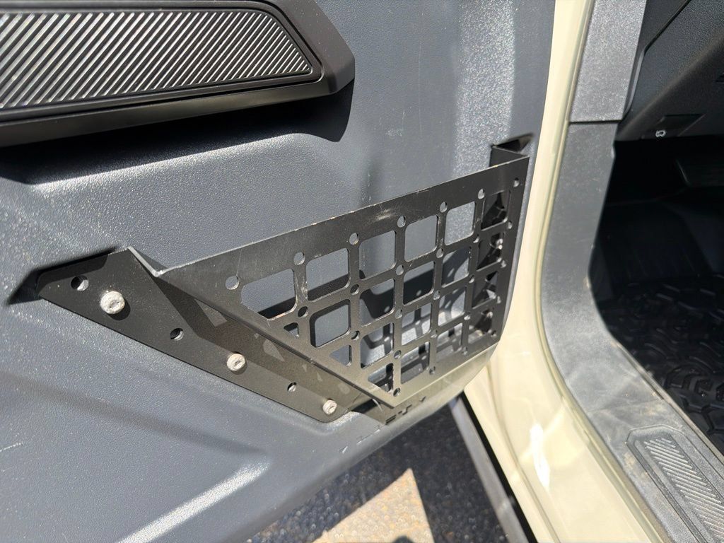Used 2025 Ford Bronco Outer Banks AWD/4WD image 15