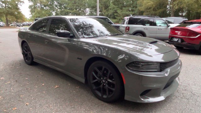 Used 2023 Dodge Charger R/T w/ Blacktop Package RWD image 2