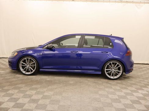 Used 2017 Volkswagen Golf R 4-Door image 2