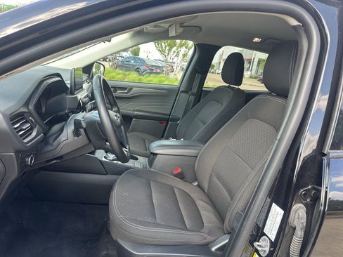 Used 2024 Ford Escape Active image 10