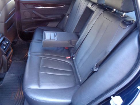 Used 2014 BMW X5 xDrive50i image 24