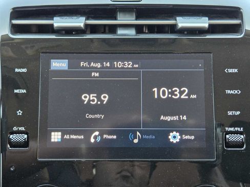 Used 2022 Hyundai Tucson SE AWD/4WD image 17