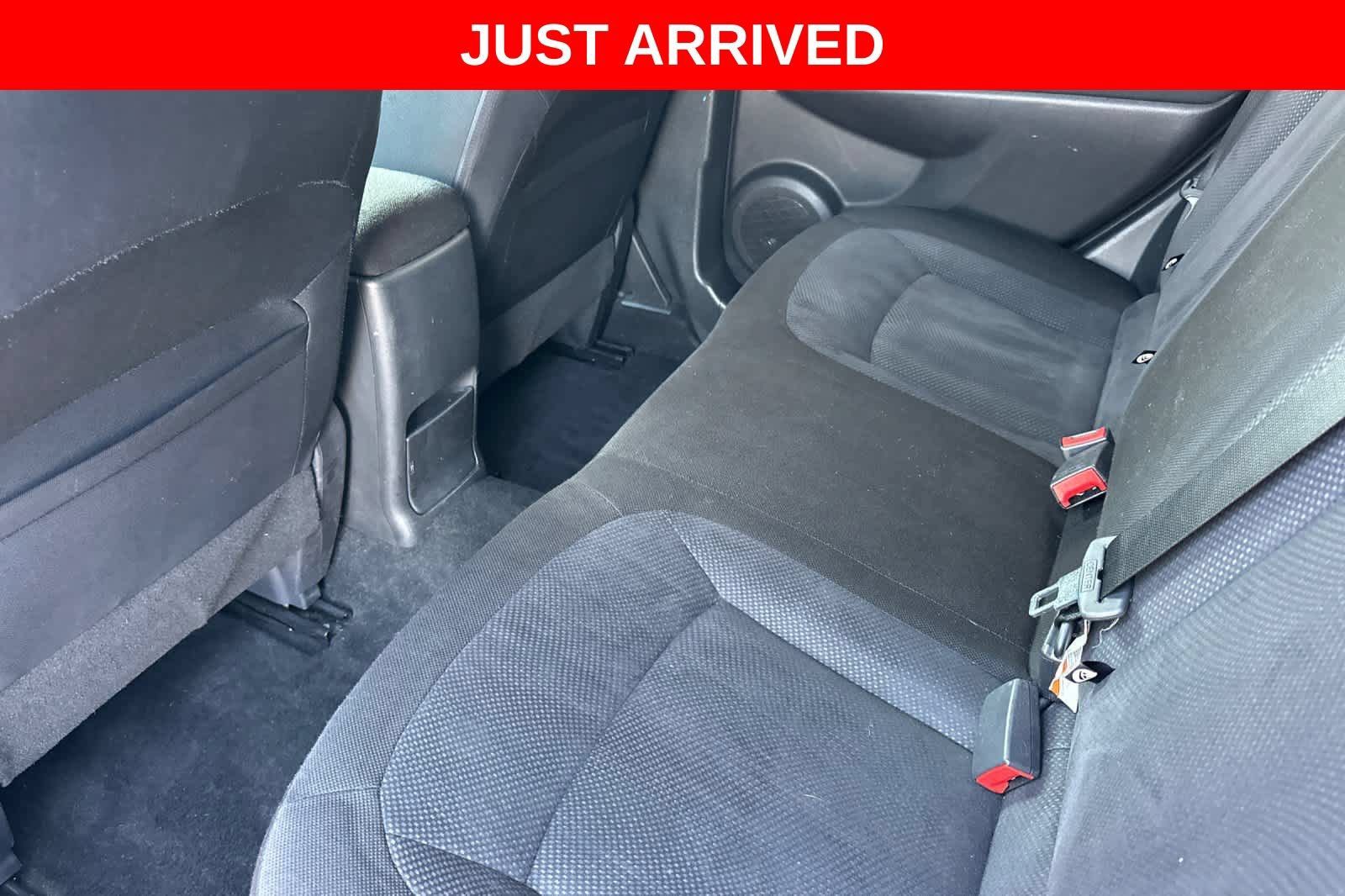 Used 2013 Nissan Rogue S w/ Special Edition Pkg FWD image 4