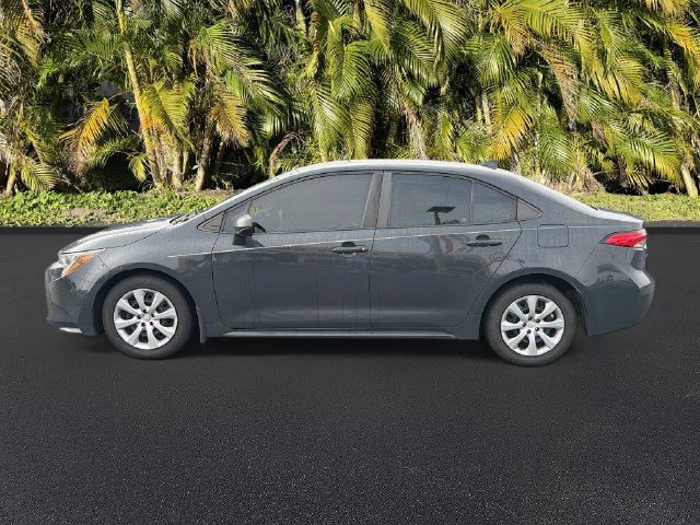 Used 2023 Toyota Corolla LE FWD image 7