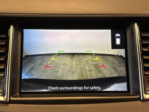 New 2025 INFINITI QX50 Luxe image 17