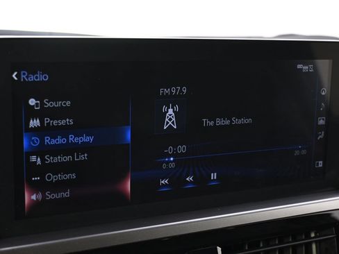 Used 2023 Lexus GX 460 Premium w/ Premium Package AWD/4WD image 24