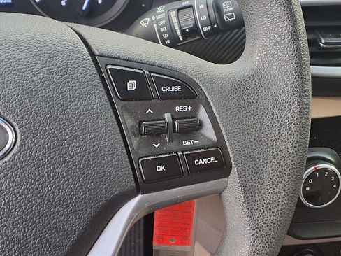 Used 2019 Hyundai Tucson SE image 22