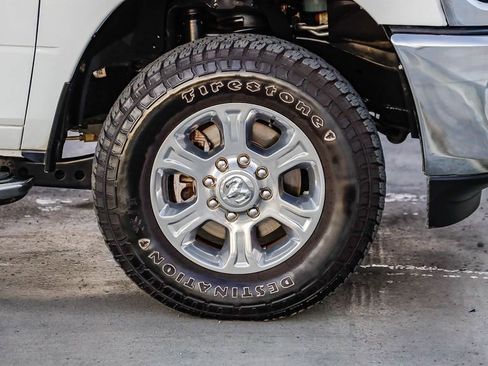 Used 2024 RAM 2500 Big Horn image 11