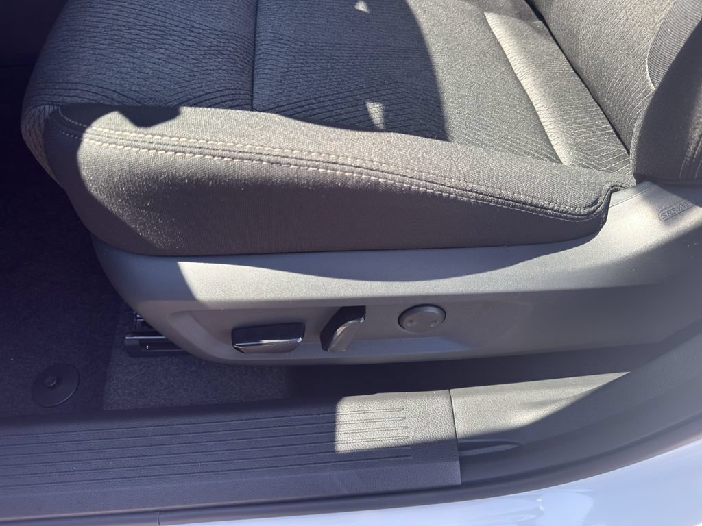 New 2026 Nissan Rogue SV AWD/4WD image 15