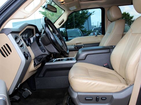 Used 2013 Ford F250 Lariat w/ Lariat Ultimate Pkg image 14