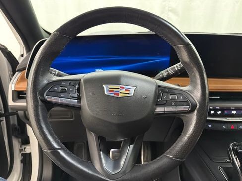 Used 2024 Cadillac XT4 Sport AWD/4WD image 11