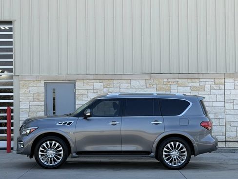 Used 2015 INFINITI QX80 2WD w/ 22" Wheel Package image 3
