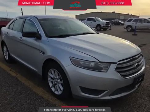 Used 2013 Ford Taurus SE image 5