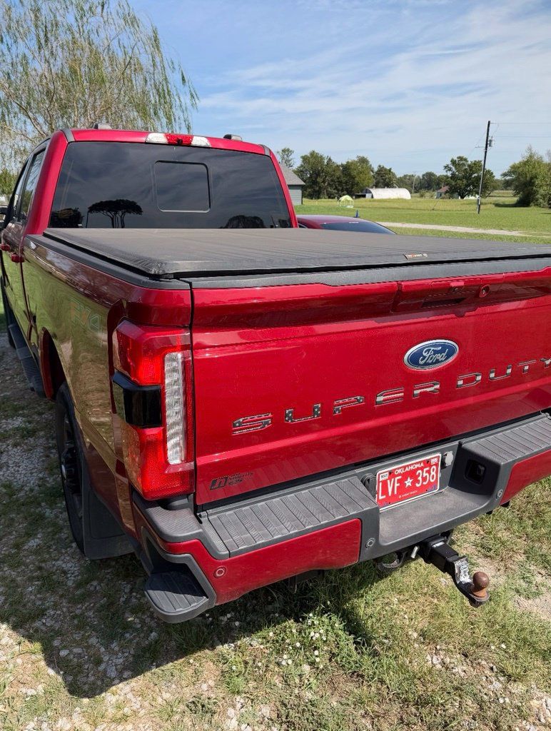 Used 2023 Ford F250 Lariat w/ Lariat Ultimate Package AWD/4WD image 2