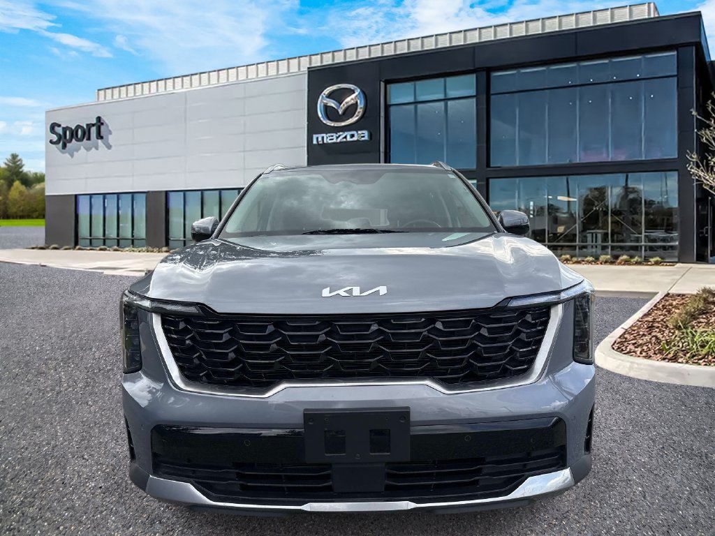 Used 2024 Kia Sorento S FWD image 9
