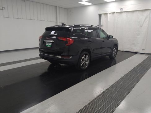 Used 2019 GMC Terrain SLT FWD image 9