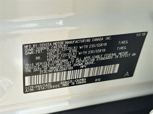 Used 2020 Toyota RAV4 XLE Premium image 36