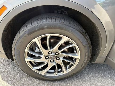Certified 2022 Lincoln Corsair AWD w/ Equipment Group 101A image 33