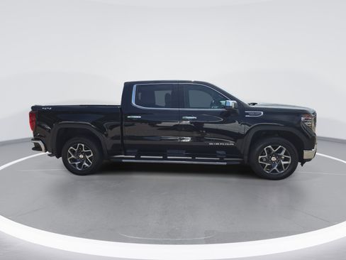 Used 2024 GMC Sierra 1500 SLT w/ SLT Premium Plus Package AWD/4WD image 2
