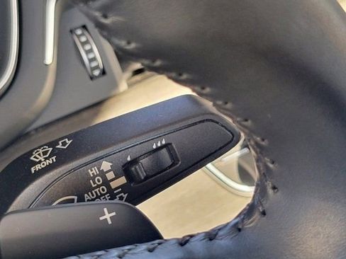 Used 2020 Audi A4 2.0T Premium image 30